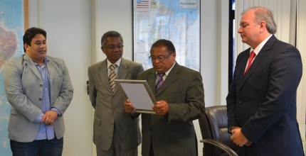 TRE-MA Juiz Osmar Gomes dos Santos é empossado membro substituto do TRE Em cerimônia realizada no gabinete da presidência do Tribunal Regional Eleitoral do Maranhão, Os...