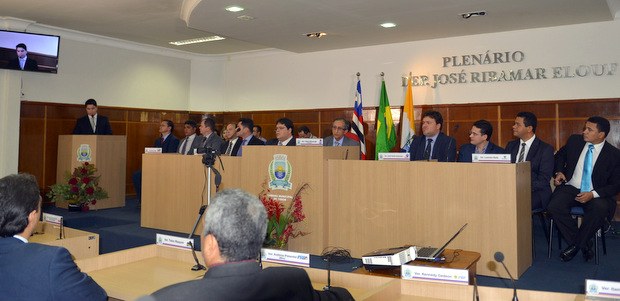 TRE-MA Audiência Pública em Timon sobre a biometria Audiência pública realizada no plenário da Câmara de Vereadores de Timon pelos juízes da 19ª e 9...