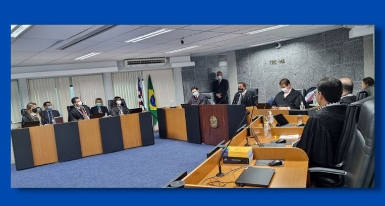 17 de maio - despedida do desembargador Joaquim Figueiredo e do diretor-geral Luann Matos