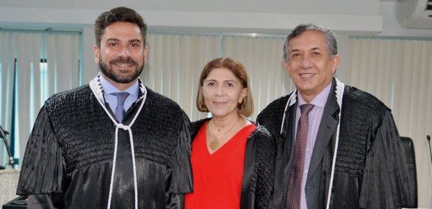 TRE-MA Eleição Eduardo Moreira como ouvidor Os membros Eduardo José Leal Moreira e Kátia Coelho de Sousa Dias foram eleitos nesta terça, 5 d...