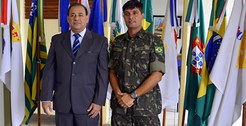 Palestra no 24º Batalhão de Infantaria Leve sobre as Eleições 2014