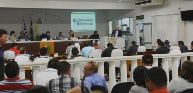 Desembargador Lourival Serejo apresentou informações sobre as eleições 2016 na Câmara Municipal ...