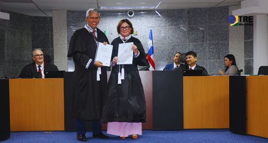 Entrega de relatórios de transição e da CRE