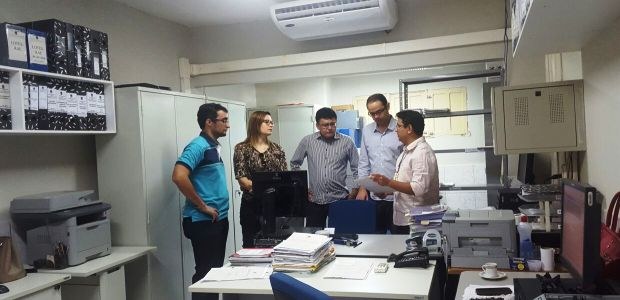 TRE-MA Inspeção em Barão de Grajaú, São João dos Patos e Passagem Franca A juíza Samira Heluy, auxiliar da Corregedoria Regional Eleitoral do Maranhão, acompanhada dos s...