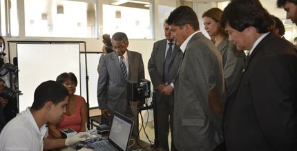 A Assembleia Legislativa passou a contar, a partir desta terça-feira (16), de um posto avançado ...