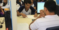 Os cartórios eleitorais de Açailândia, em parceria com escolas estaduais e com o apoio da Secret...