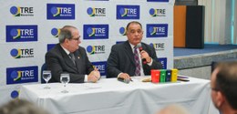 Palestra do desembargador Jorge Rachid sobre sustentabilidade e seus desafios