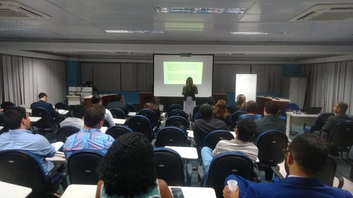 TRE-MA - Primeira disciplina do curso de pós-graduação em direito eleitoral Primeira disciplina do curso de pós-graduação em direito eleitoral