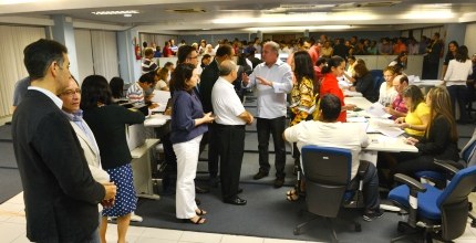 TRE-MA Registro de candidaturas. Visita dos membros da Corte. 5 de julho de 2014. Membros da Corte sobem ao 5º andar para acompanhar encerramento do prazo pre...