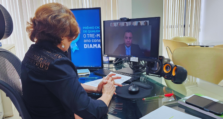 Corregedora Galiza presidiu a reunião