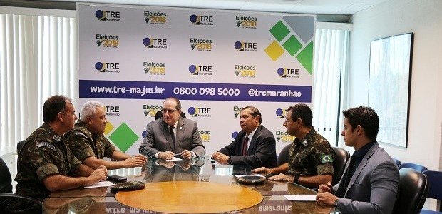 19/09/18 Três oficiais de alta patente do Exército estiveram na sede do TRE-MA na manhã desta qu...