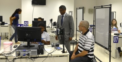 TRE-MA Visita ao posto da biometria do Shopping da Ilha Nesta quarta-feira (16 de outubro), o desembargador José Bernardo Silva Rodrigues, presidente do...