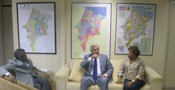 Visita do deputado estadual Arnaldo Melo aos desembargadores Anildes Cruz e Bernardo Rodrigues. ...