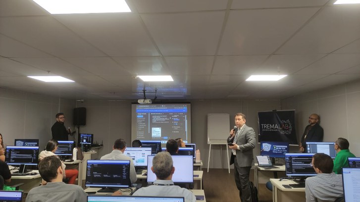 TREMALAB oficina de inteligência artificial para gabinetes 2 de agosto de 2024